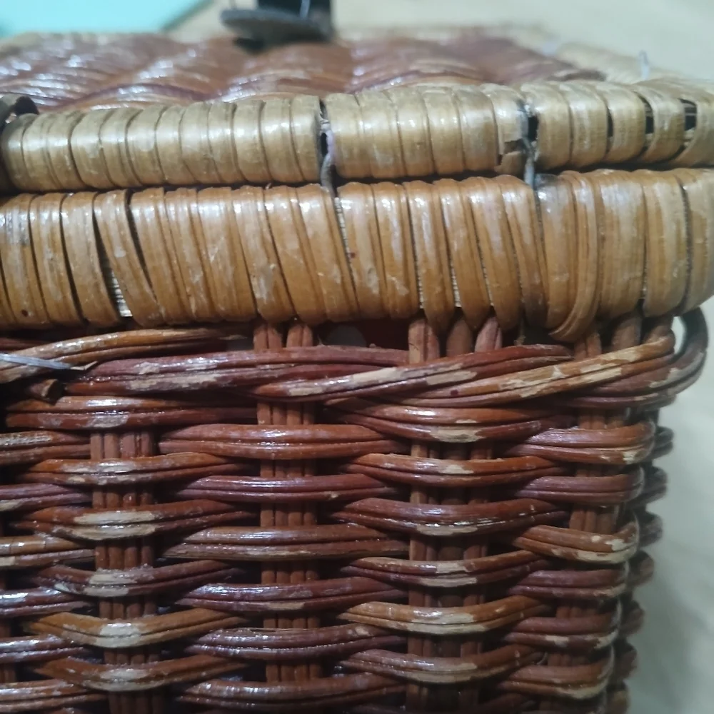 Woven Basket Wicker Leather-Look Velcro Strap Closure Red & White Polka Dot